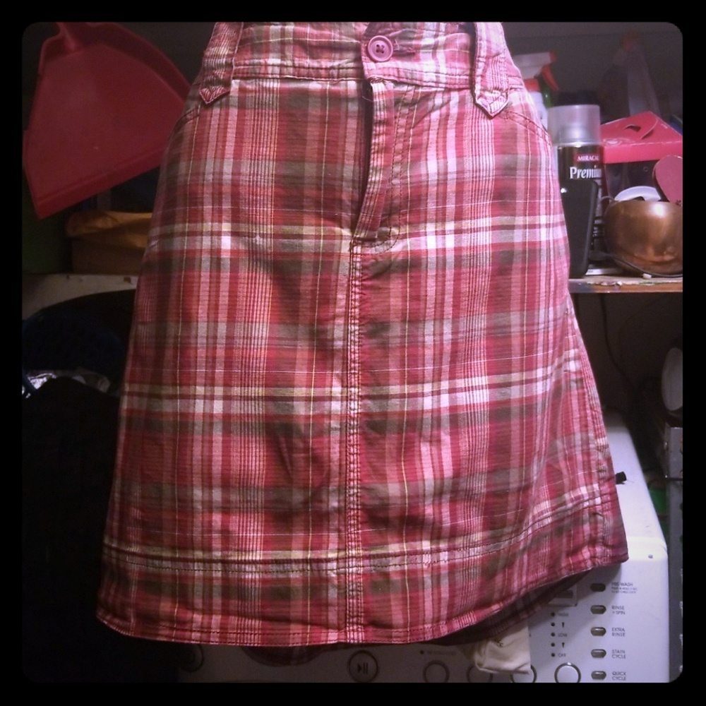 Red plaid skort